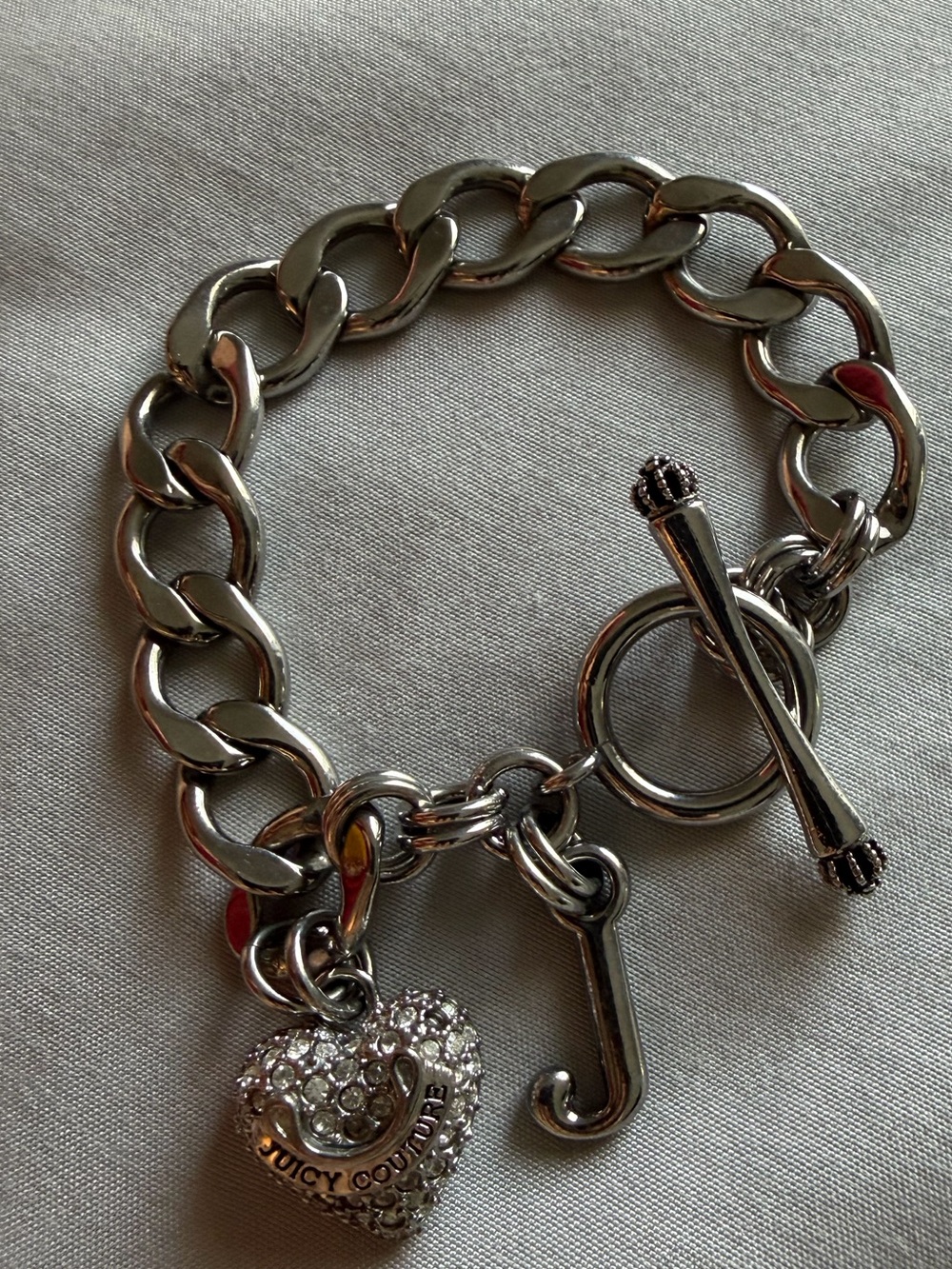 JUICY COUTURE VINTAGE PUFFY HEART BRACELET
